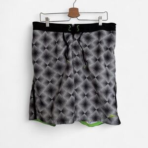 Speedo Men's Geometric Black and Green Board Shorts